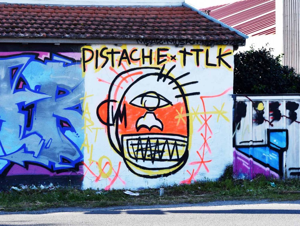 Street Art in Bayonne & Biarritz by Pistache